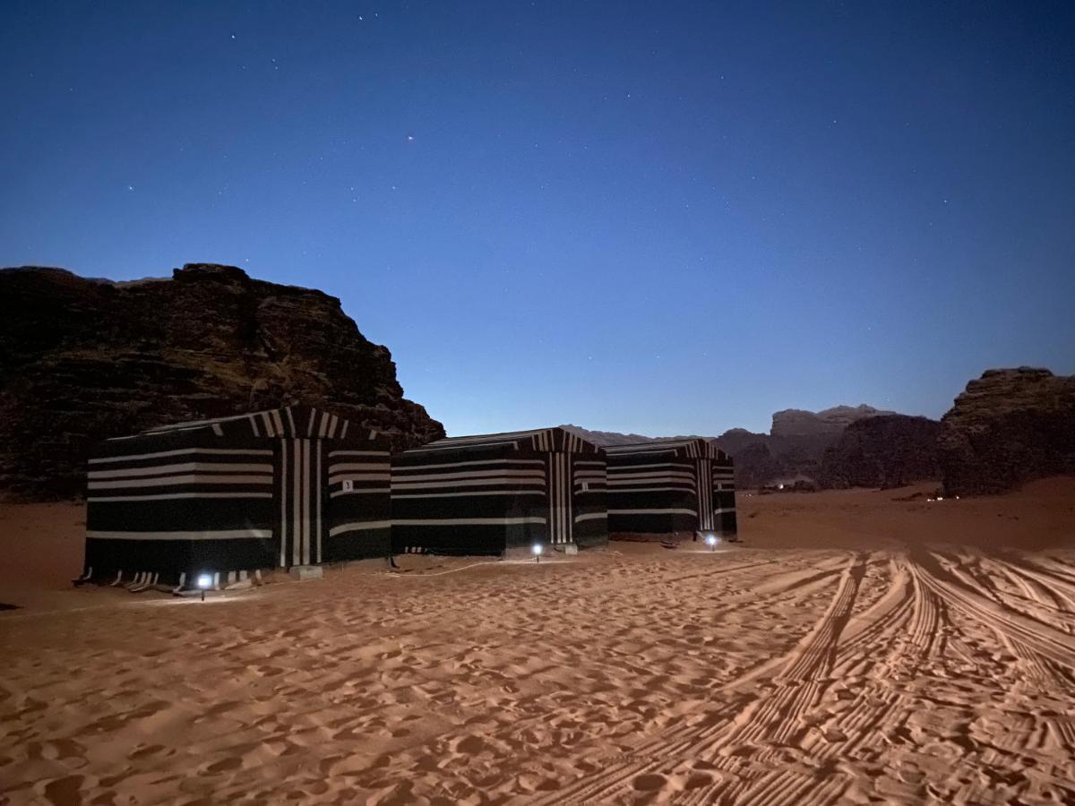 Bedouin Memories Camp Hotell Wadi Rum Exteriör bild