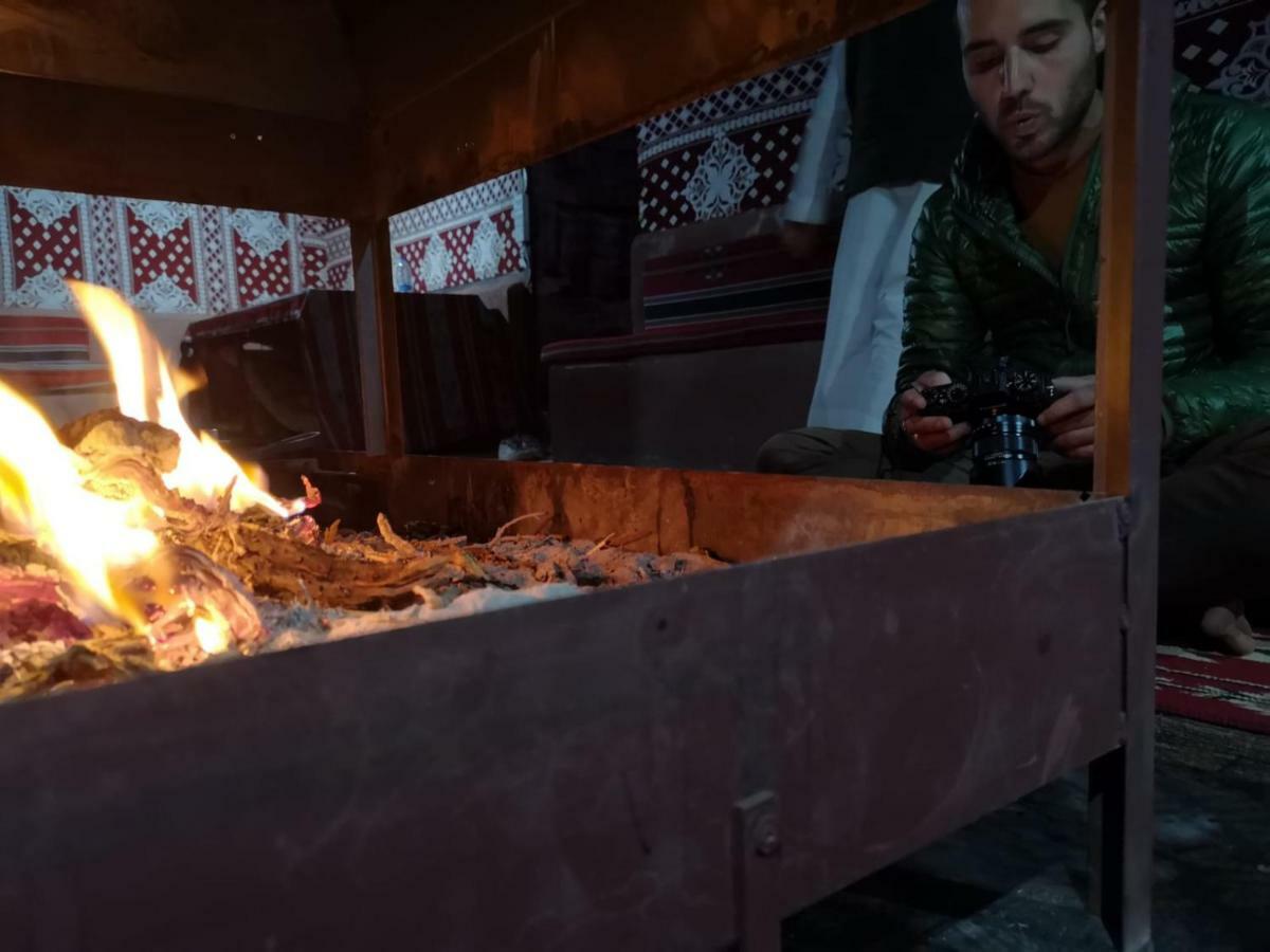 Bedouin Memories Camp Hotell Wadi Rum Exteriör bild