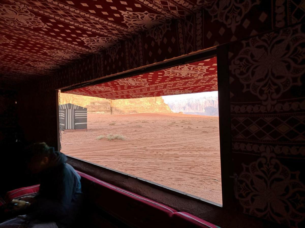 Bedouin Memories Camp Hotell Wadi Rum Exteriör bild